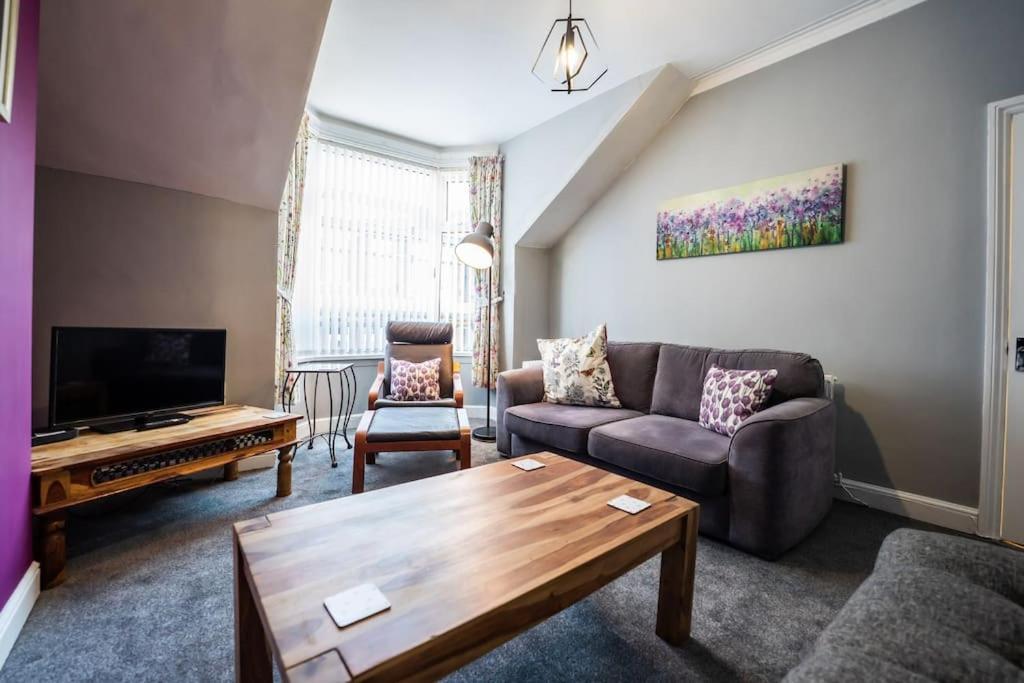 Cosy And Convenient Sunderland Apartment Kültér fotó